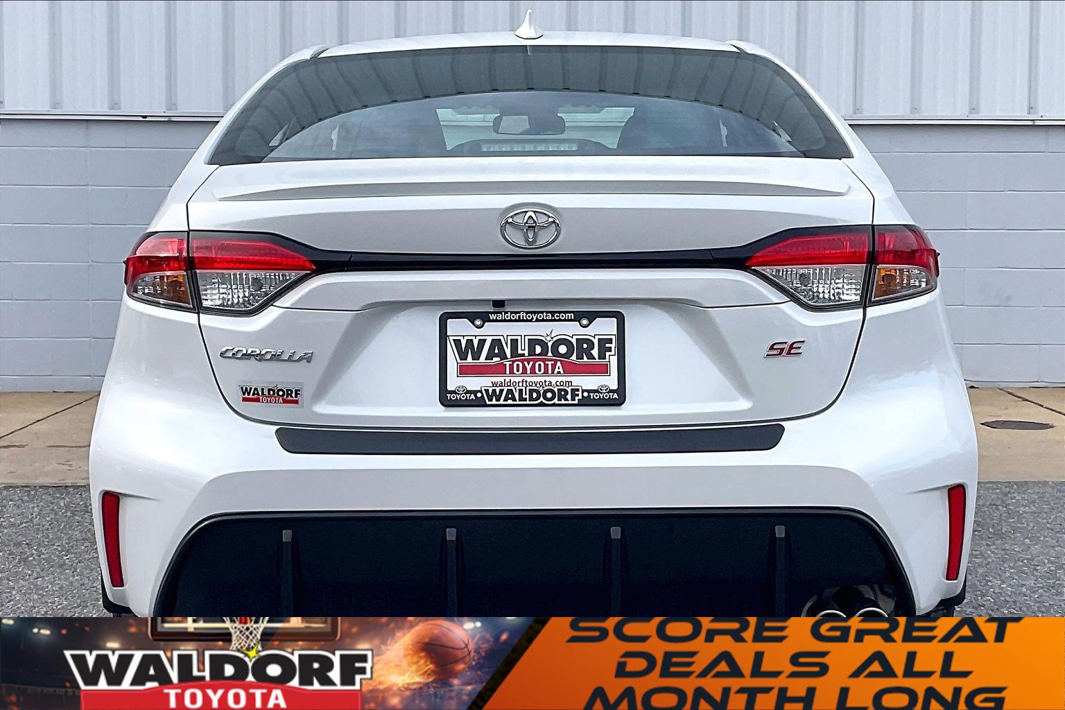 Used 2026 Toyota Corolla SE image 5