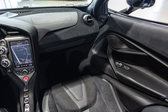 Used 2020 McLaren 720S Spider RWD image 19