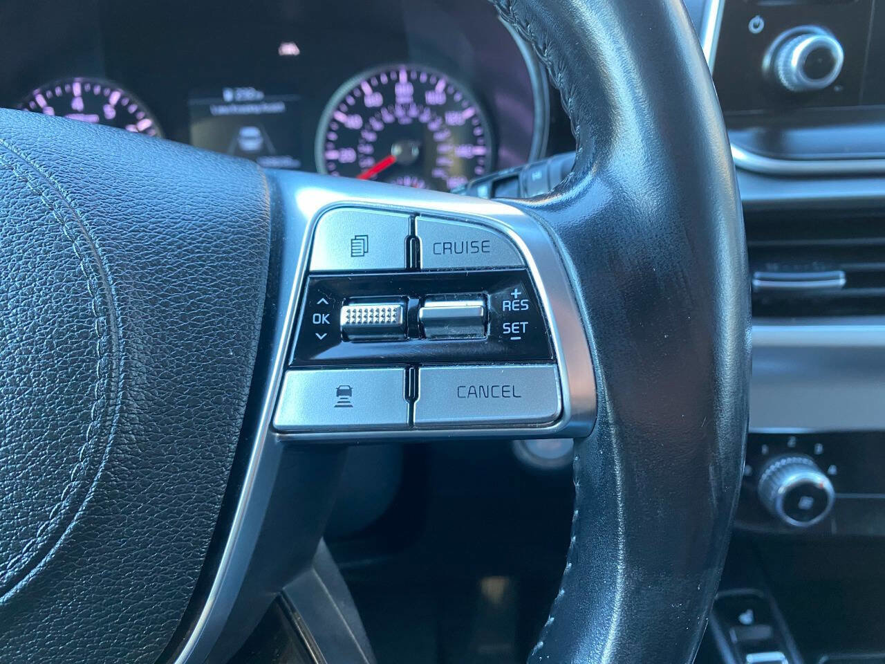 Used 2020 Kia Telluride S image 25