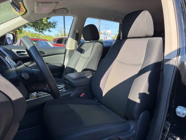 Used 2018 Nissan Pathfinder S AWD/4WD image 14
