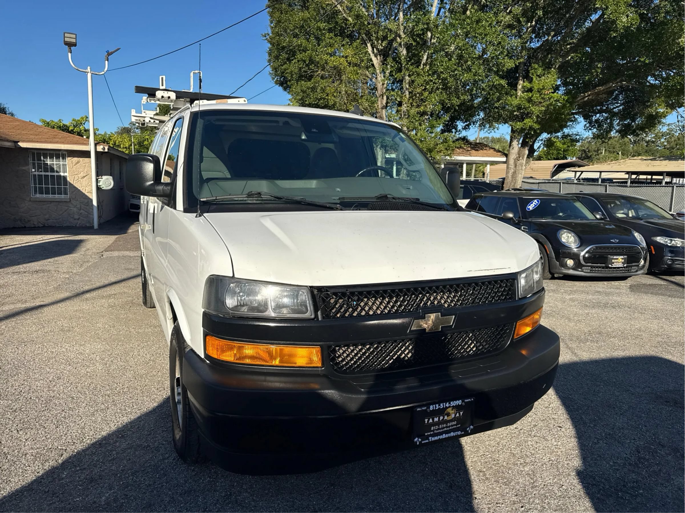 Used 2020 Chevrolet Express 2500 w/ Driver Convenience Package RWD image 5