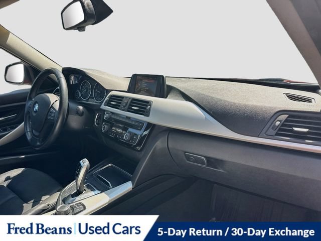 Used 2016 BMW 320i xDrive Sedan AWD/4WD image 30