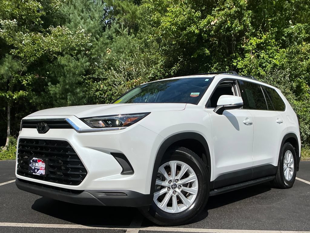 Certified 2025 Toyota Grand Highlander AWD image 1