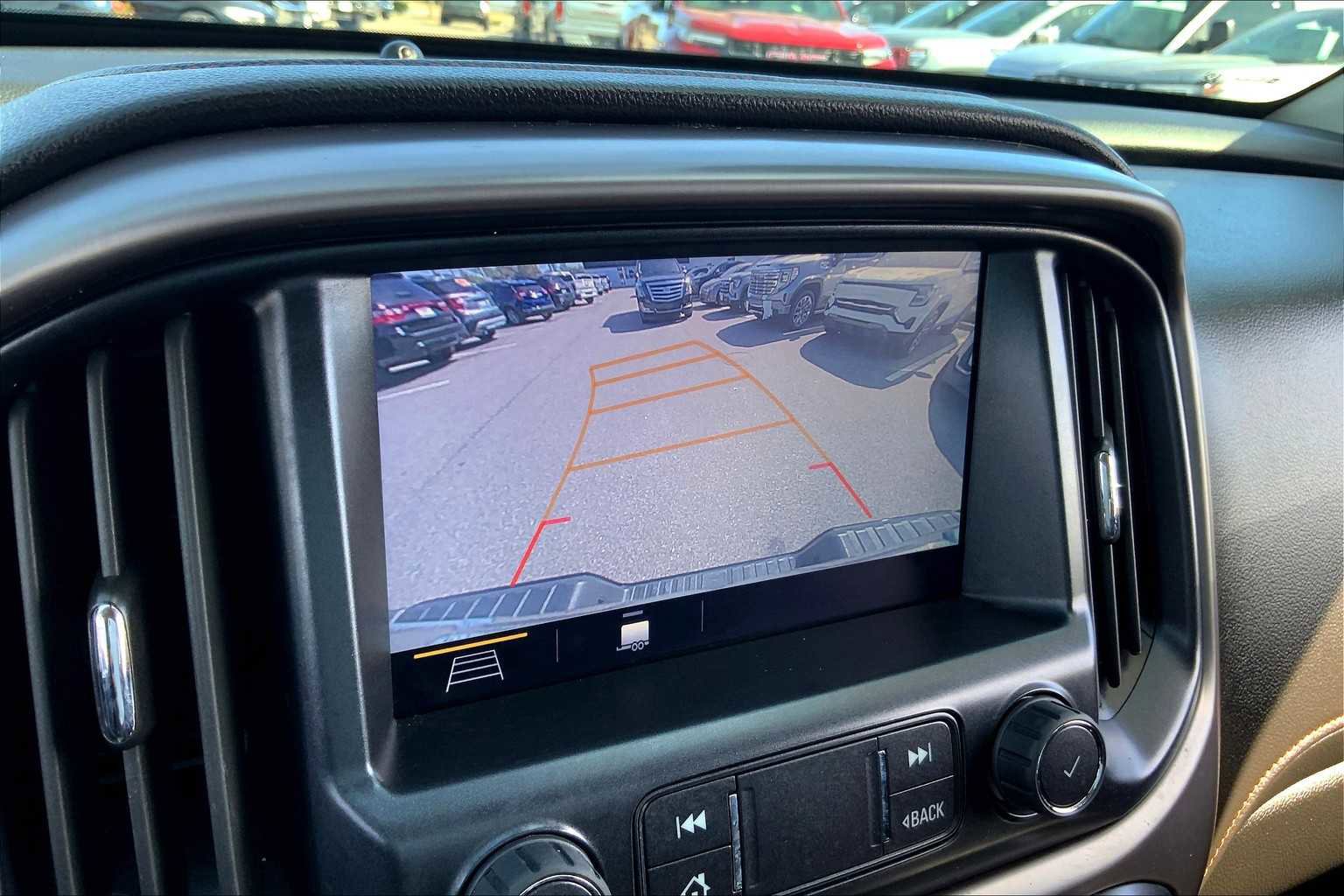 Certified 2022 GMC Canyon AT4 w/ Trailering Package image 27