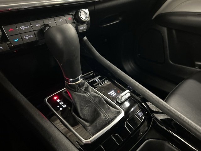 Used 2024 Jeep Compass Limited image 22