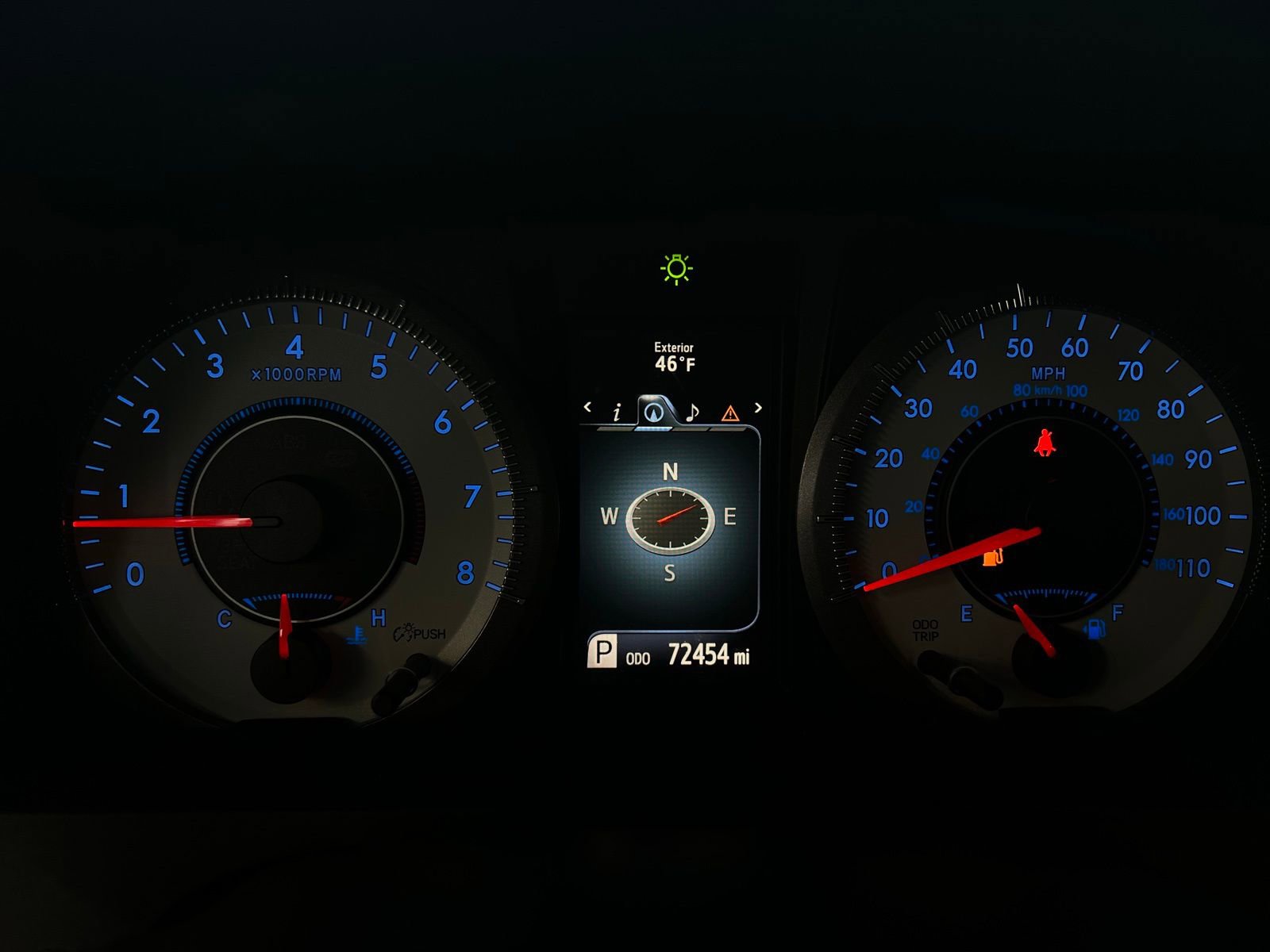 Used 2015 Toyota Sienna SE Premium image 12