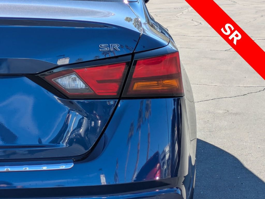 Used 2021 Nissan Altima 2.5 SR image 11