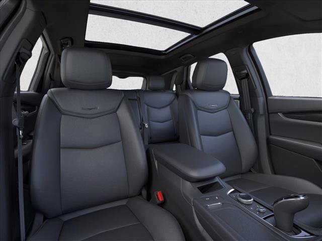 New 2026 Cadillac XT5 Sportv w/ LPO, Onyx Lite Package AWD/4WD image 16