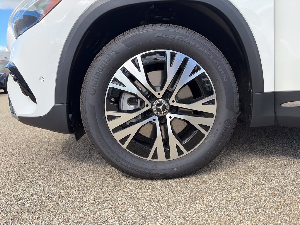 New 2026 Mercedes-Benz GLA 250 4MATIC image 26