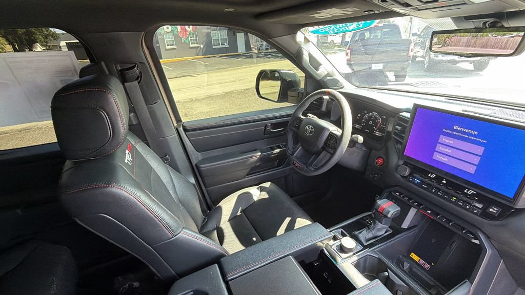Used 2025 Toyota Tundra TRD Pro AWD/4WD image 31