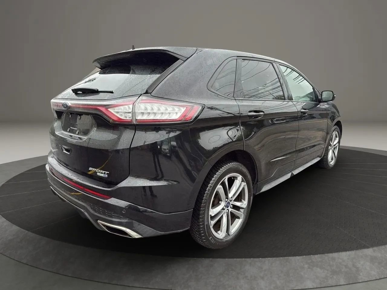 Used 2018 Ford Edge Sport w/ Ford Safe & Smart Package image 5