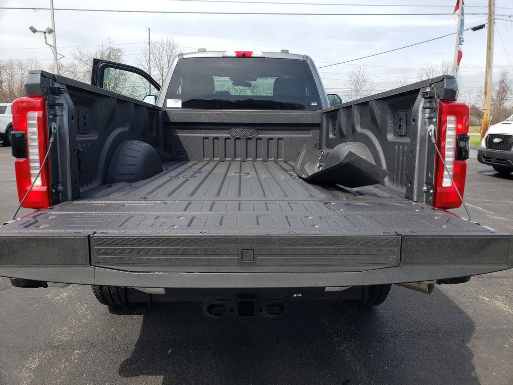 New 2026 Ford F350 XLT w/ 360-Degree Camera Package AWD/4WD image 6
