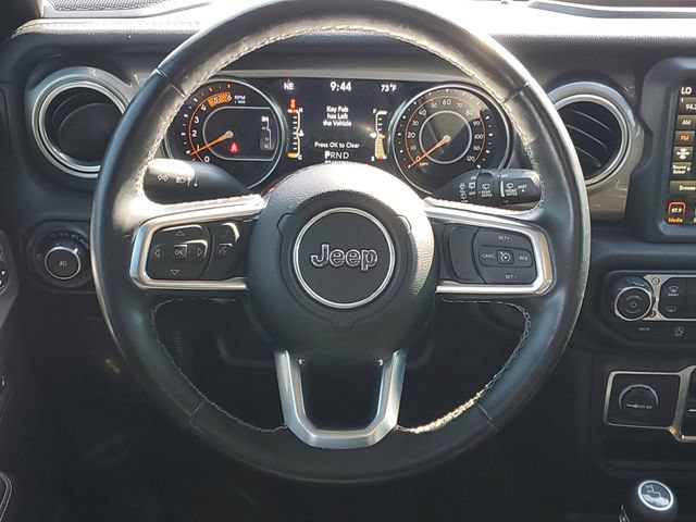Used 2020 Jeep Wrangler Unlimited Sahara w/ Dual Top Group AWD/4WD image 14