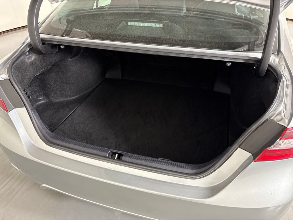 Used 2024 Toyota Camry SE FWD image 20