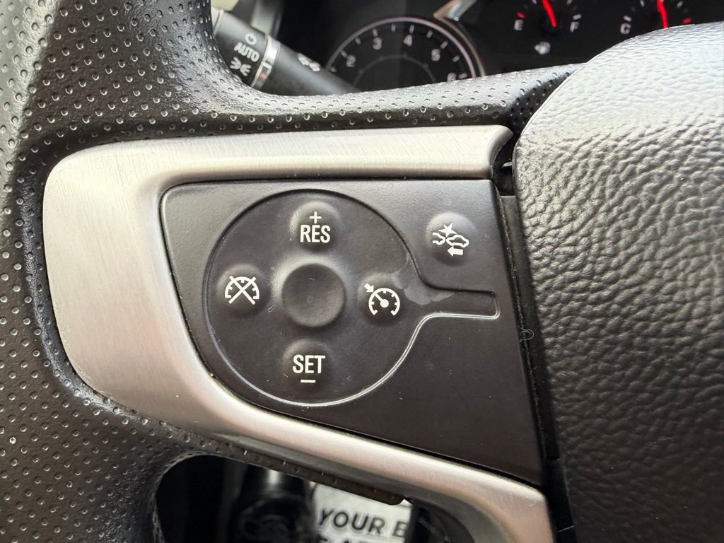 Used 2023 GMC Acadia SLE image 21