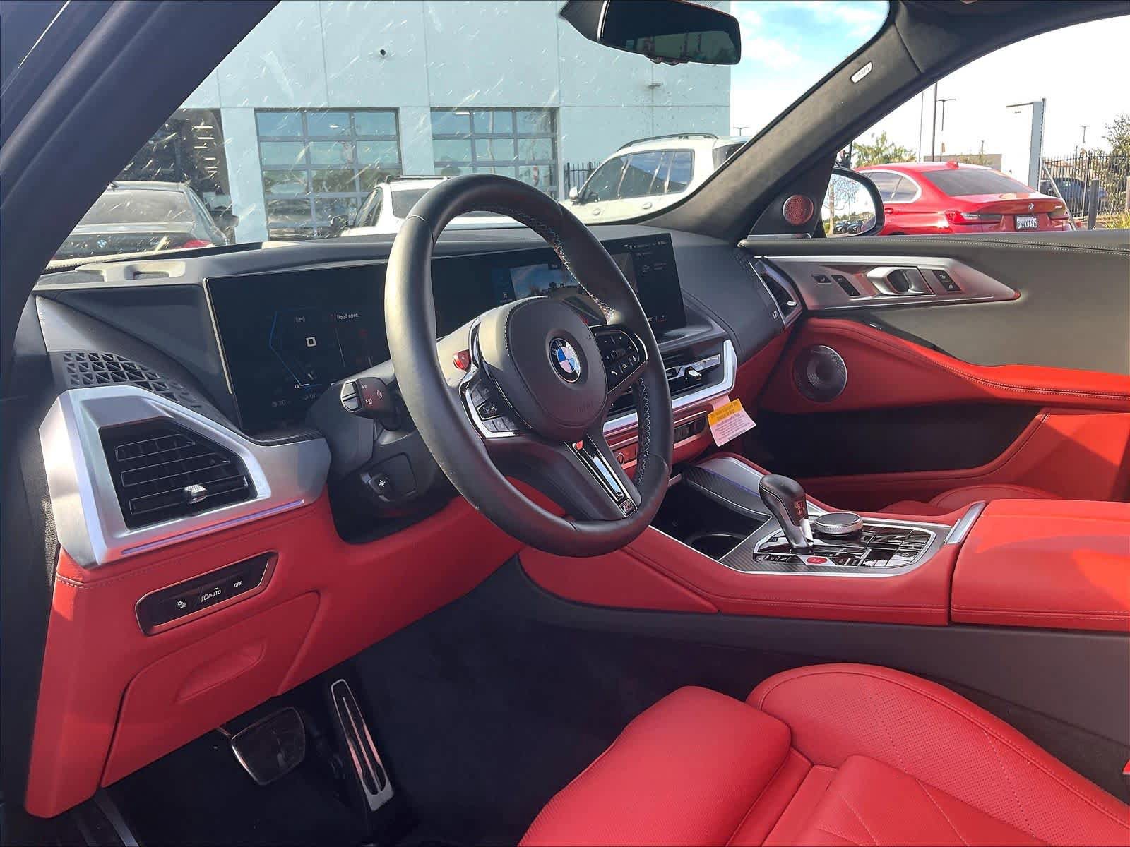 Used 2025 BMW XM image 16