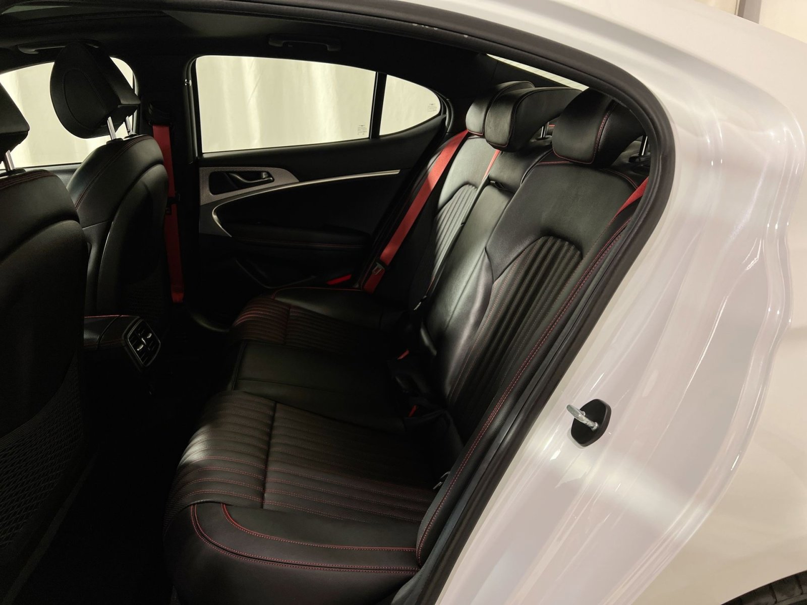 Used 2023 Genesis G70 2.0T w/ Sport Prestige Package image 26