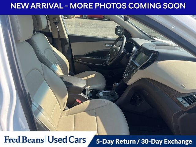 Used 2018 Hyundai Santa Fe Sport w/ 2.0T Ultimate Tech Package 05 AWD/4WD image 9
