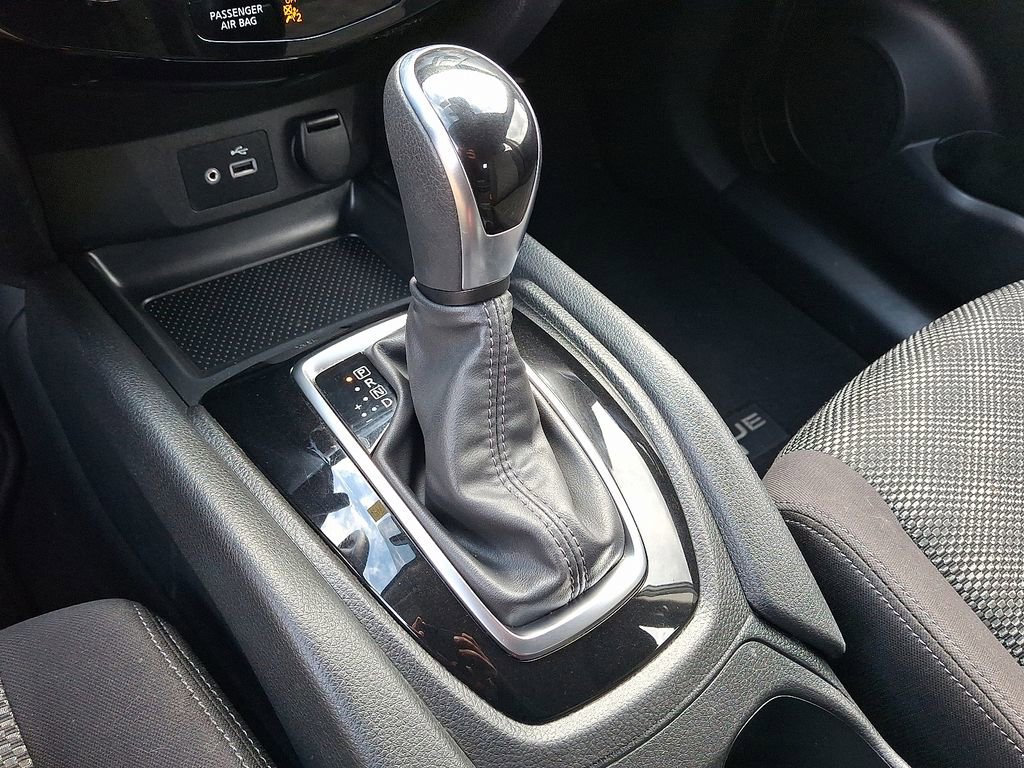 Used 2019 Nissan Rogue Sport SV image 15