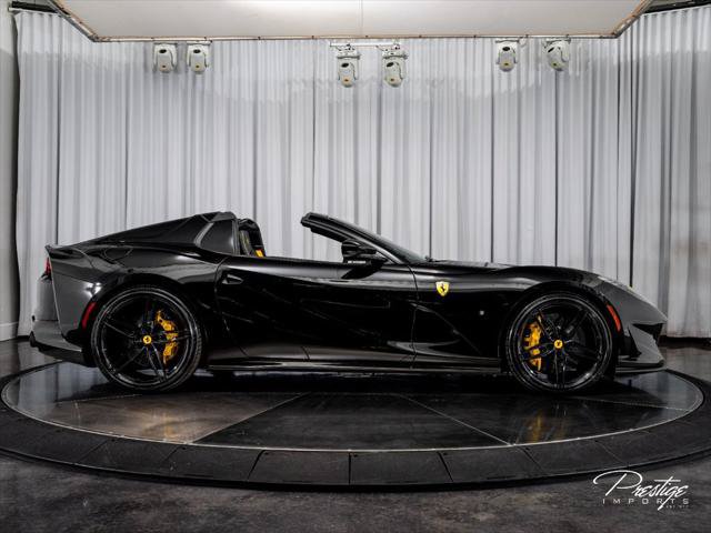 Used 2022 Ferrari 812 GTS RWD image 27