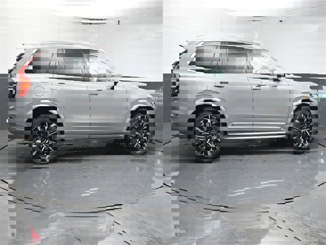 New 2025 Volvo XC90 T8 Ultra w/ Protection Package Premier image 8