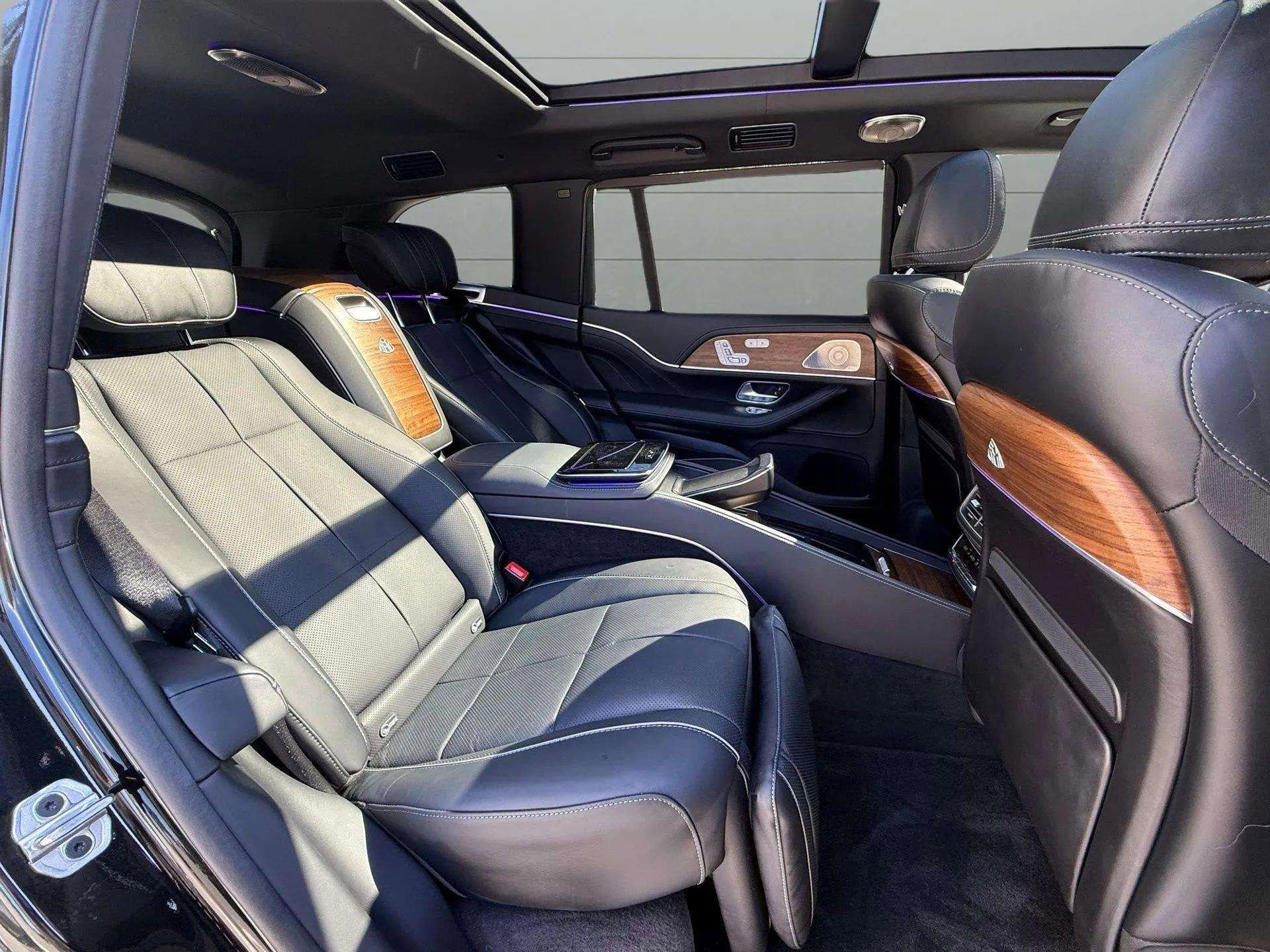 Used 2023 Mercedes-Benz Maybach GLS 600 4MATIC image 20