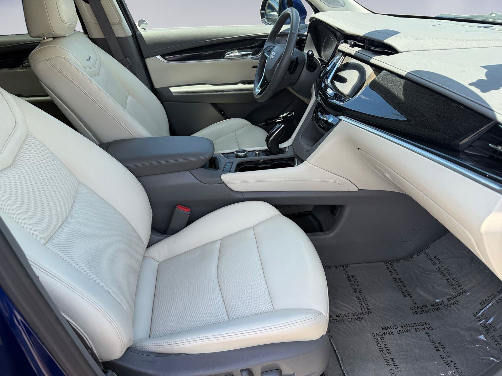 Certified 2023 Cadillac XT6 Premium Luxury AWD/4WD image 19