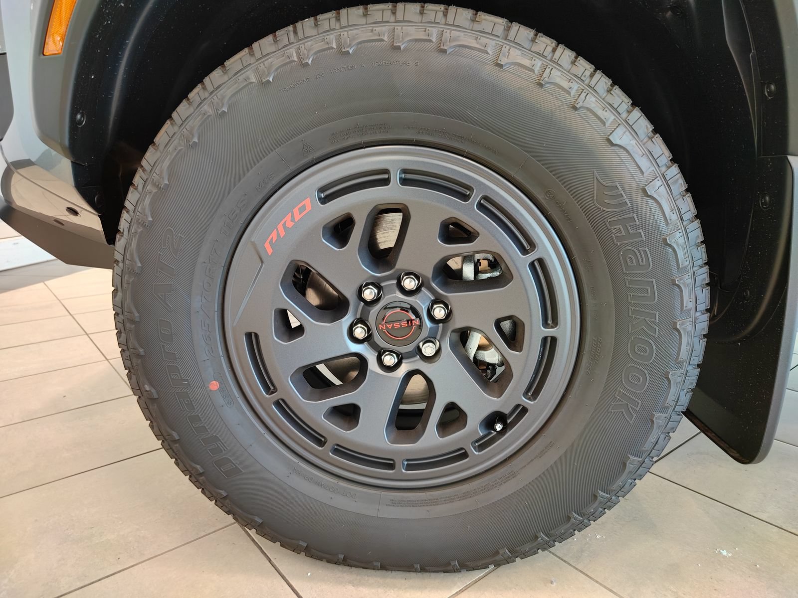New 2026 Nissan Frontier PRO-4X w/ Pro-4x Convenience Package AWD/4WD image 9