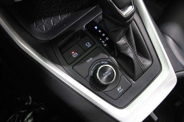 Used 2024 Toyota RAV4 XLE Premium w/ Weather Package AWD/4WD image 17