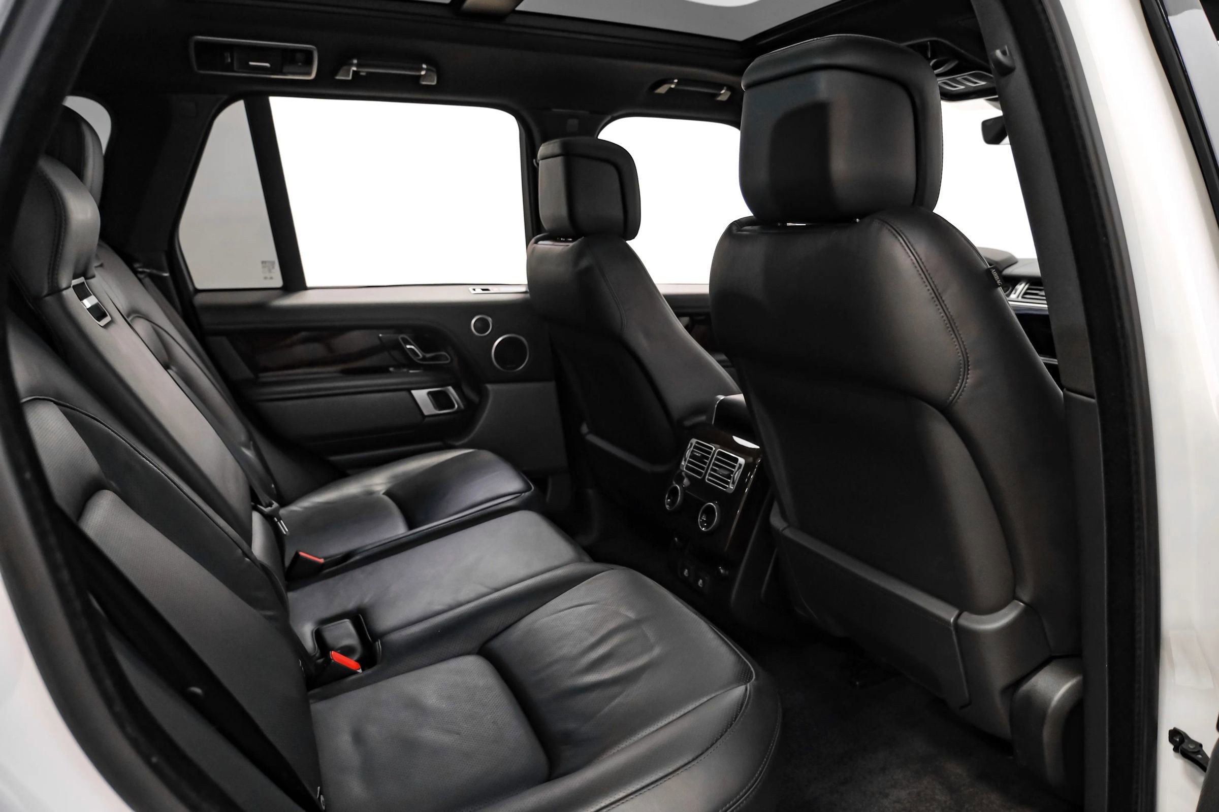 Used 2022 Land Rover Range Rover Westminster Edition AWD/4WD image 31
