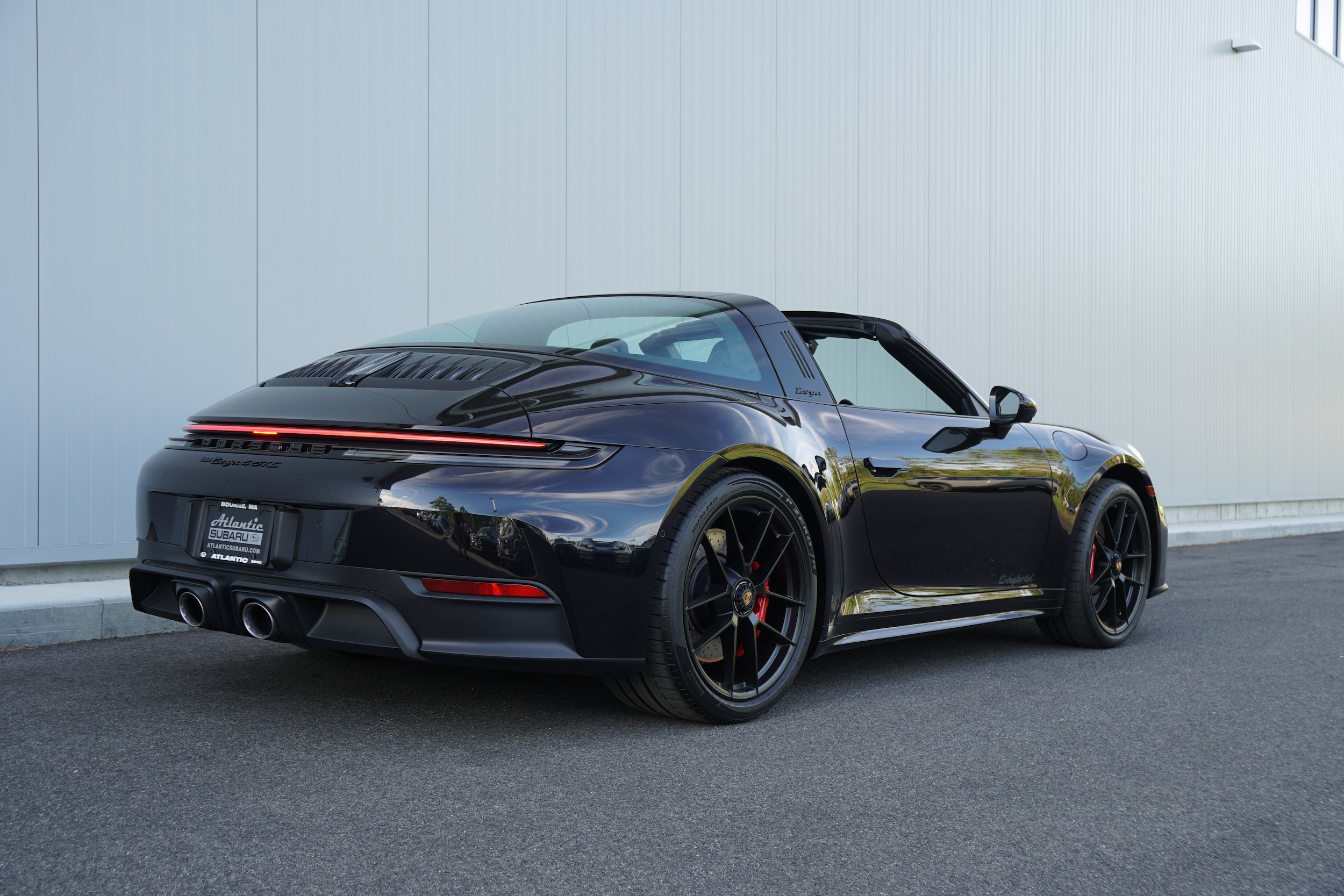 Used 2025 Porsche 911 Targa 4 GTS AWD/4WD image 5