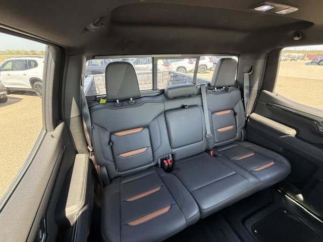 Used 2023 GMC Sierra 1500 AT4 w/ AT4 Preferred Package image 32