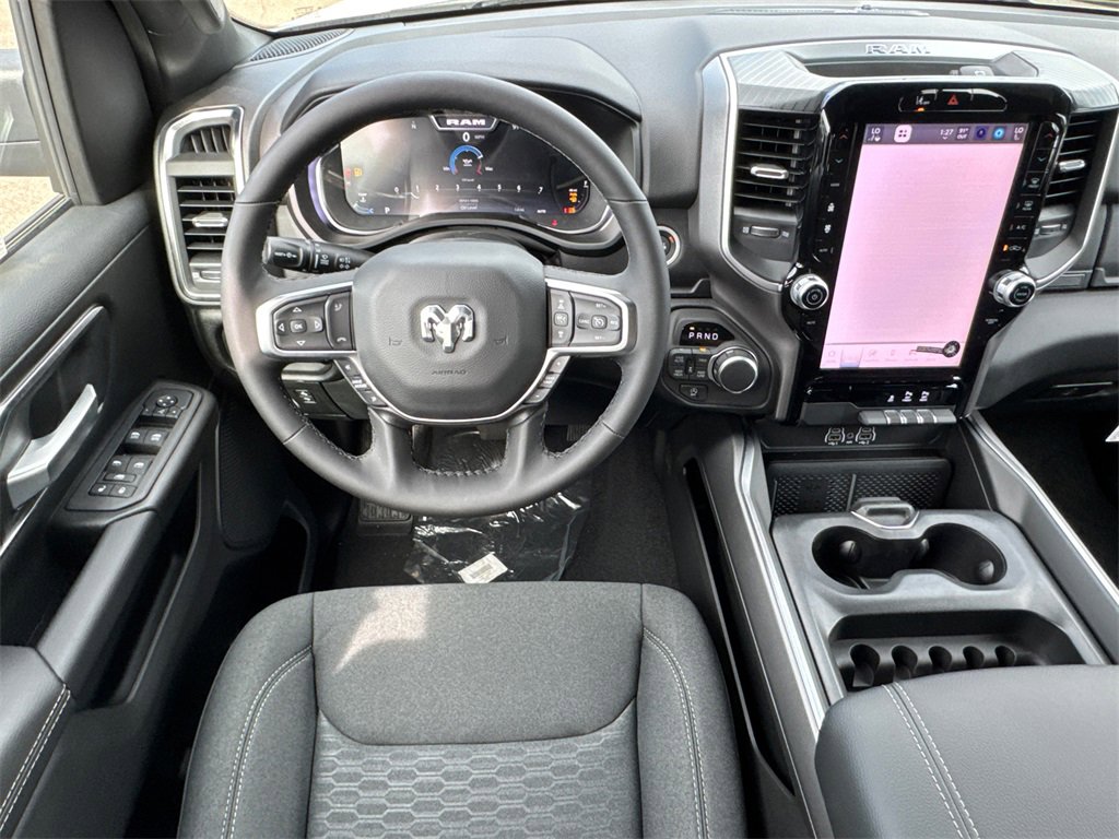 New 2026 RAM 1500 4x4 Crew Cab image 23