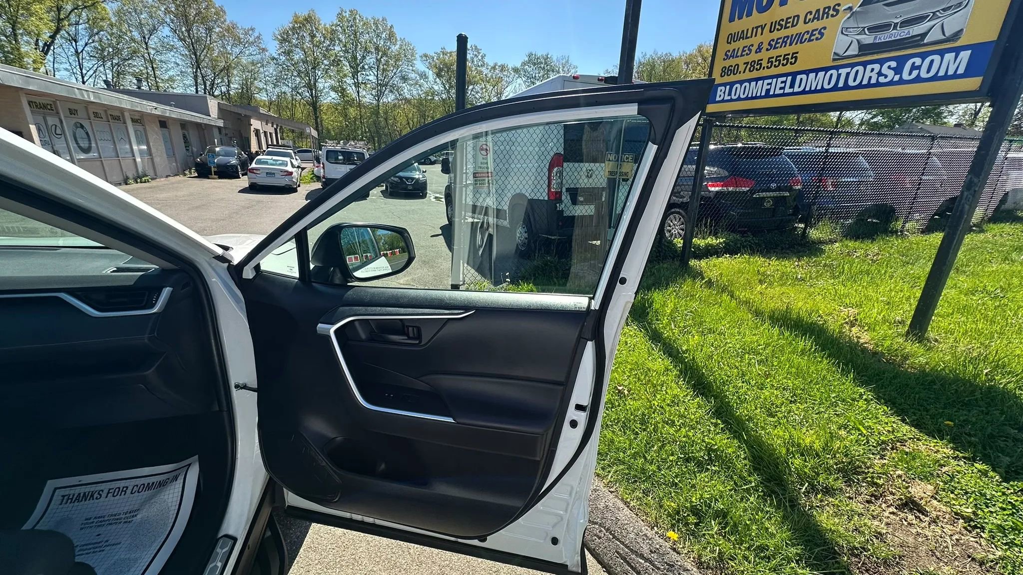 Used 2023 Toyota RAV4 LE AWD/4WD image 33