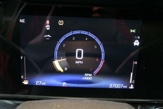 Used 2024 Chevrolet Trax RS w/ Driver Confidence Package FWD image 22