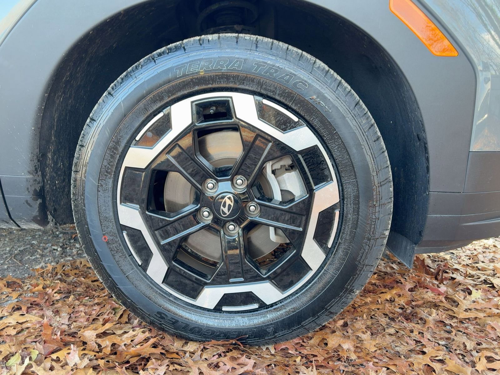 Used 2025 Hyundai Santa Fe SEL image 11