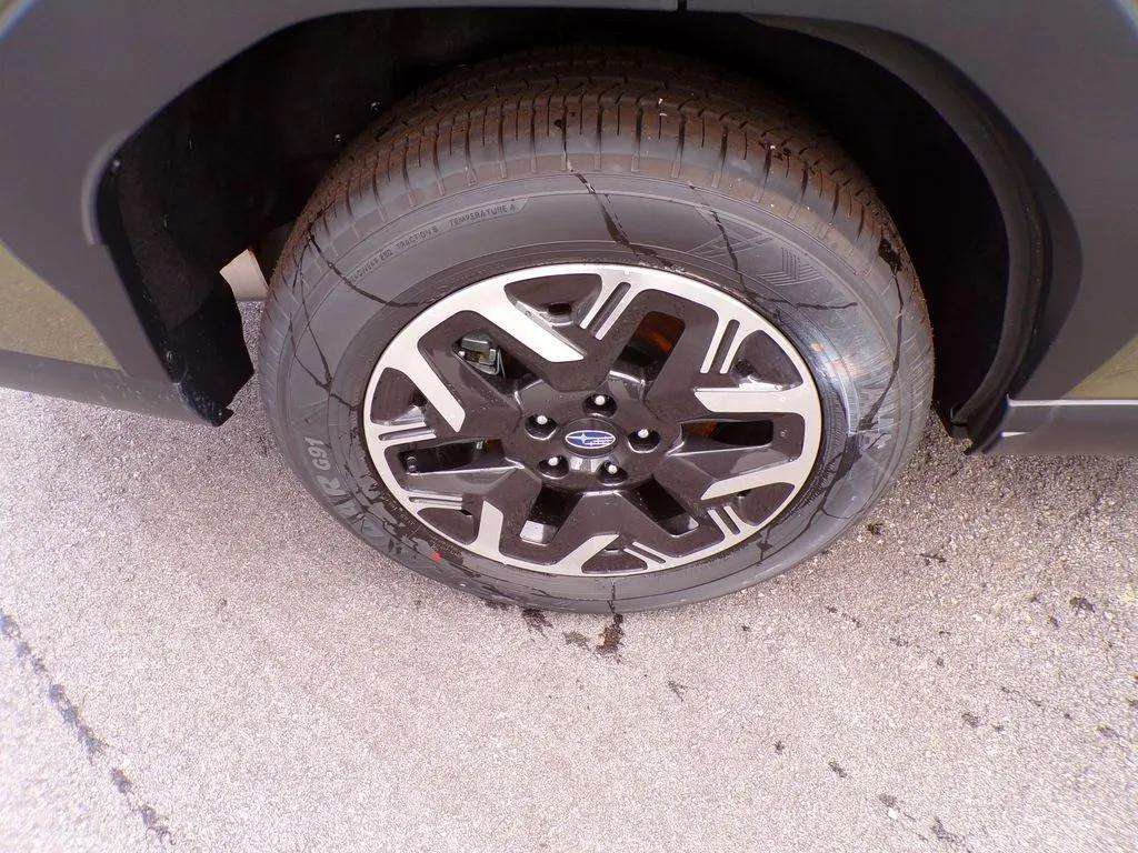 Certified 2026 Subaru Forester Premium AWD/4WD image 24