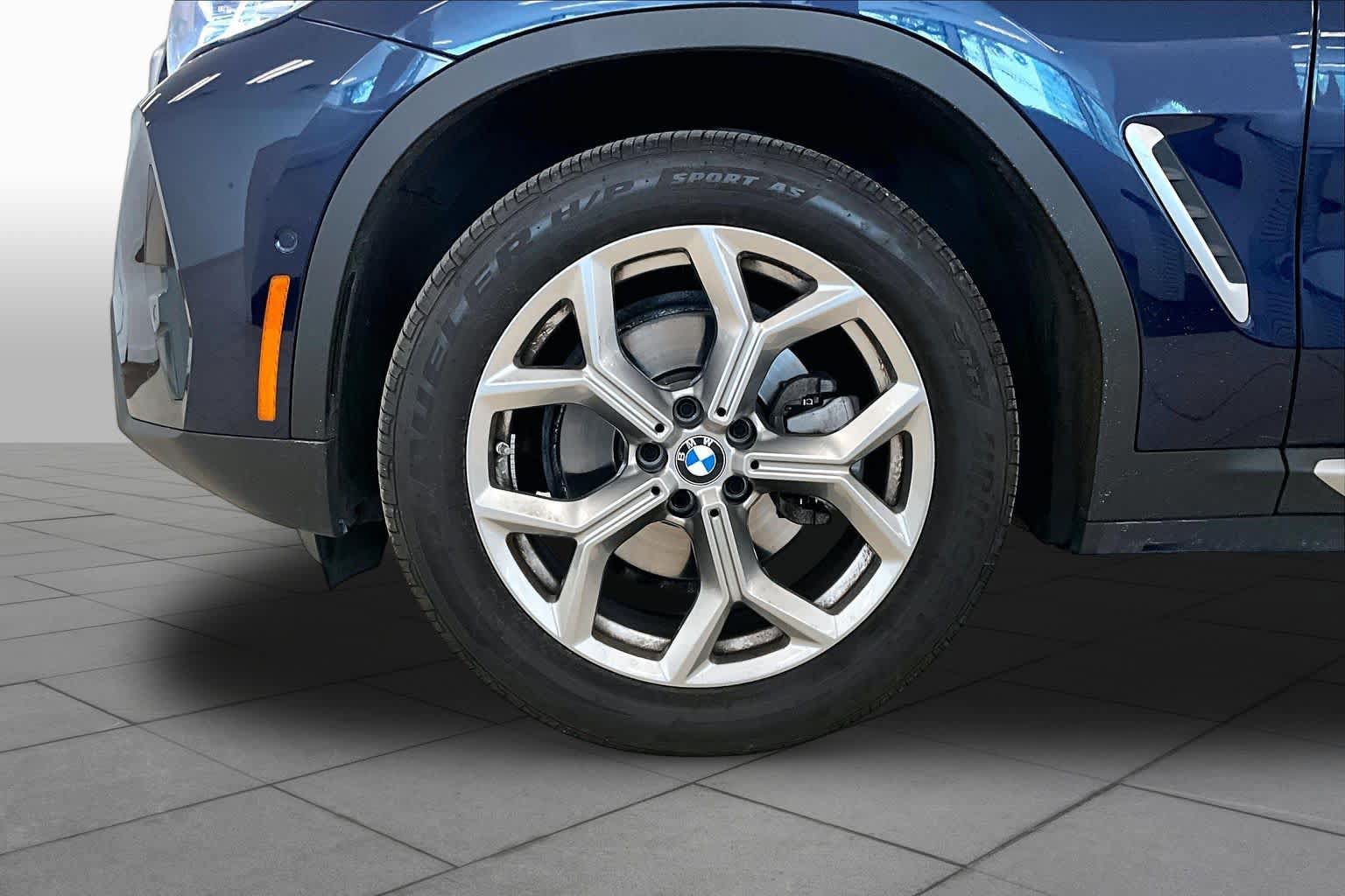 Used 2024 BMW X3 sDrive30i w/ Convenience Package RWD image 10