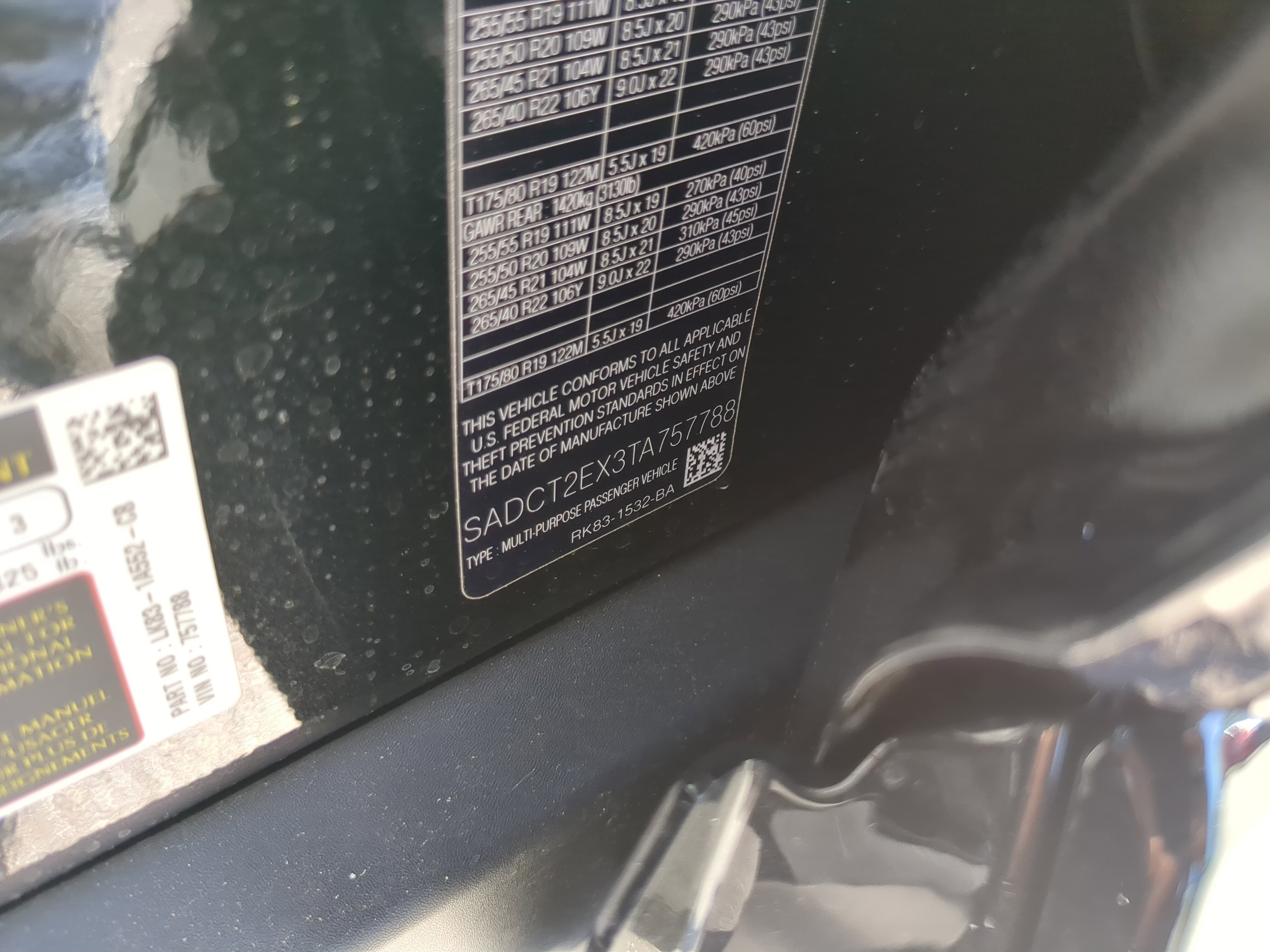 New 2026 Jaguar F-PACE R-Dynamic S image 32