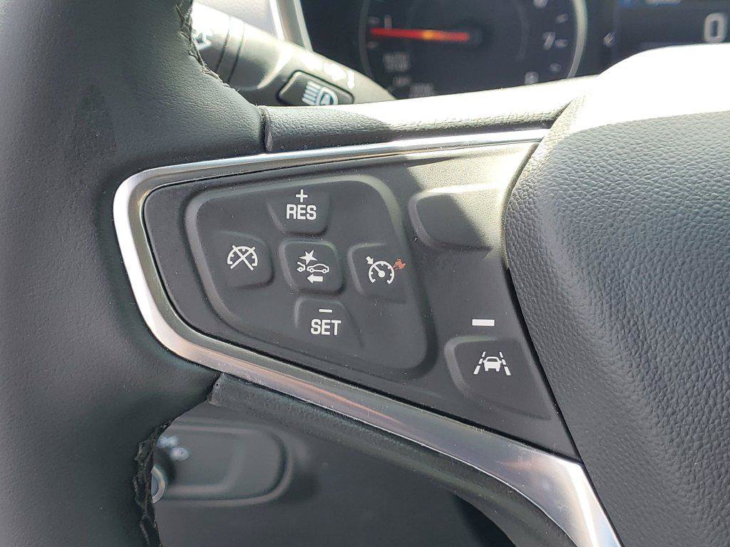 Used 2024 Chevrolet Equinox LT FWD image 9