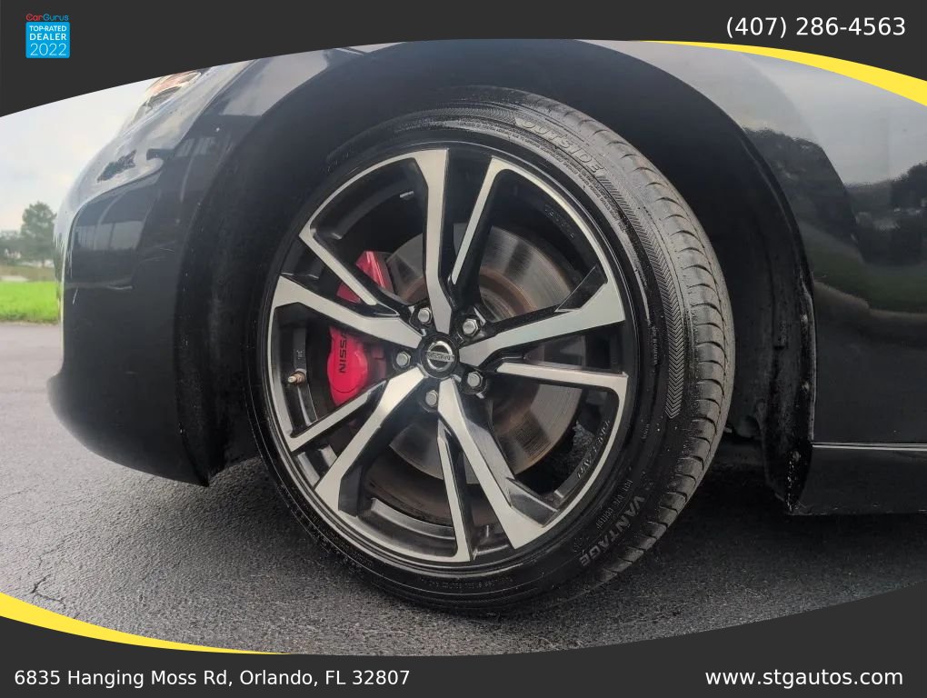 Used 2018 Nissan 370Z Coupe RWD image 17