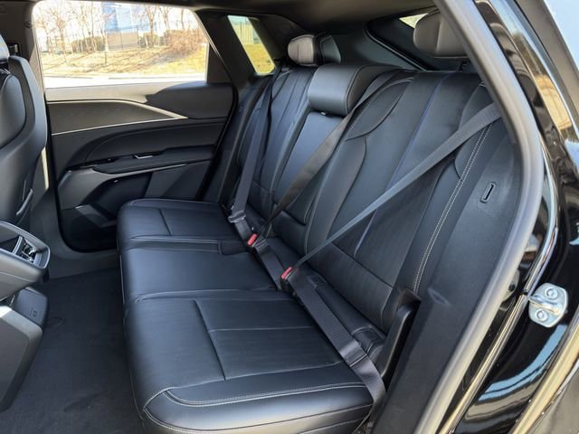 New 2026 Cadillac Lyriq Luxury RWD image 23