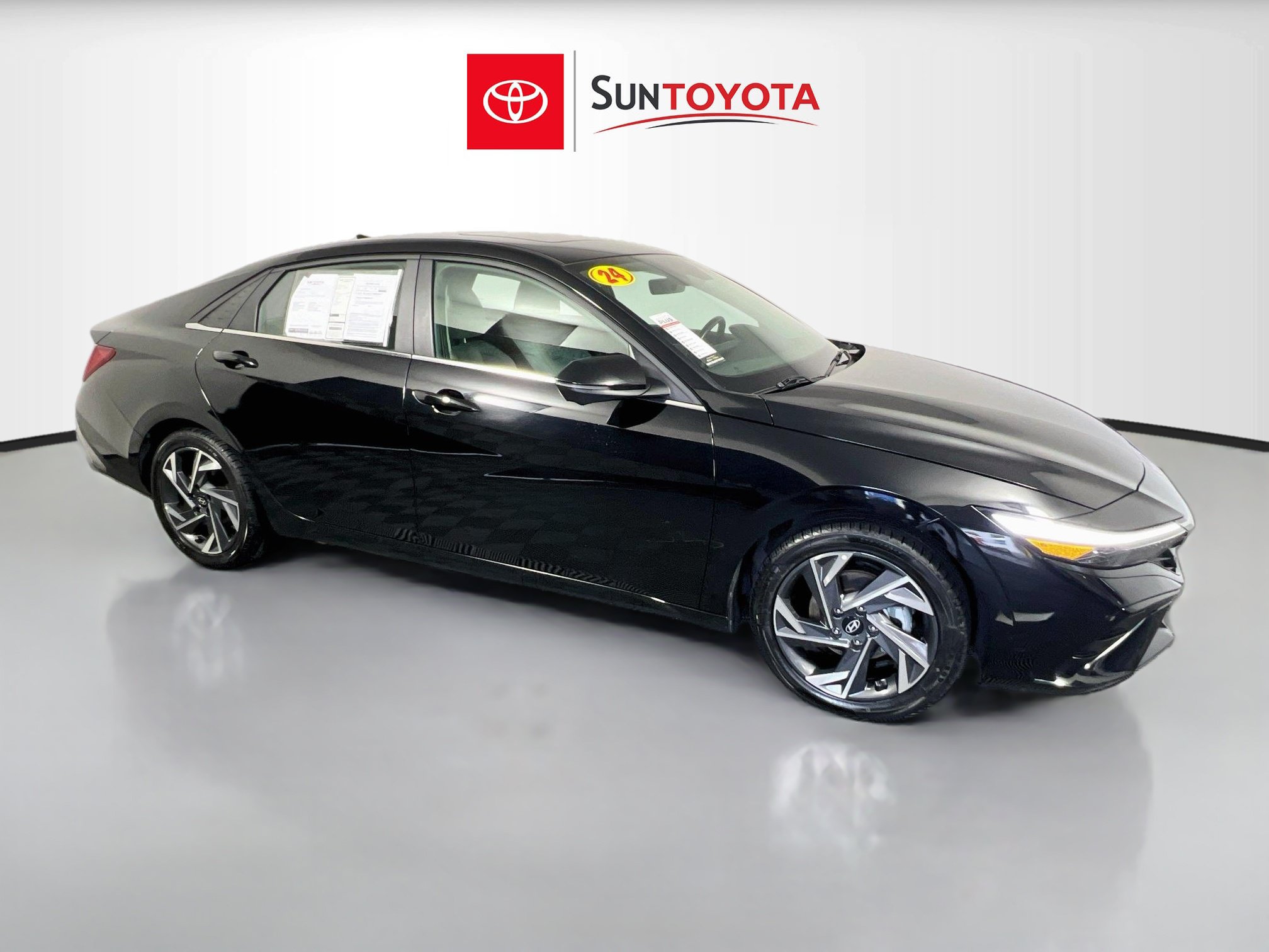 Used 2024 Hyundai Elantra Limited