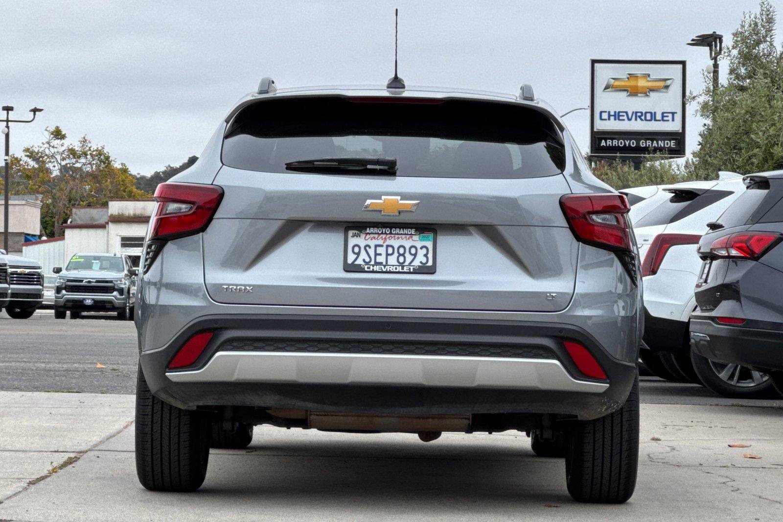 Used 2025 Chevrolet Trax LT w/ Driver Confidence Package FWD image 7