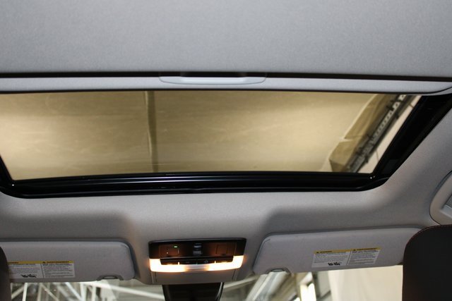 Used 2024 Nissan Altima 2.5 SR w/ SR Premium Package image 12