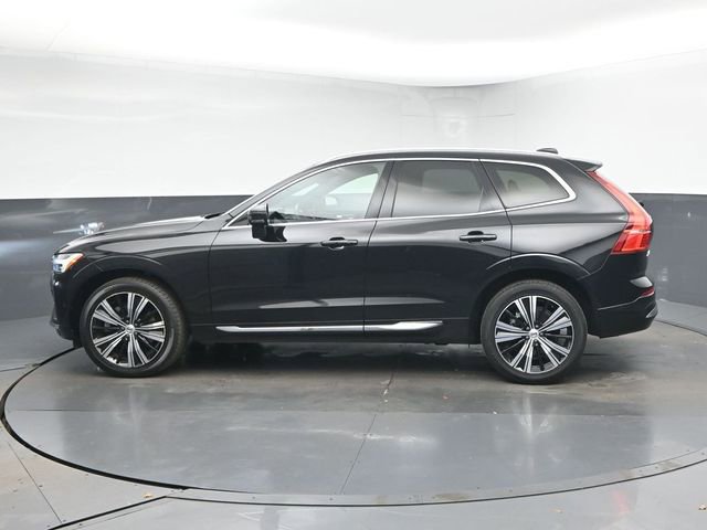 Used 2023 Volvo XC60 B6 Ultimate w/ Climate Package image 5