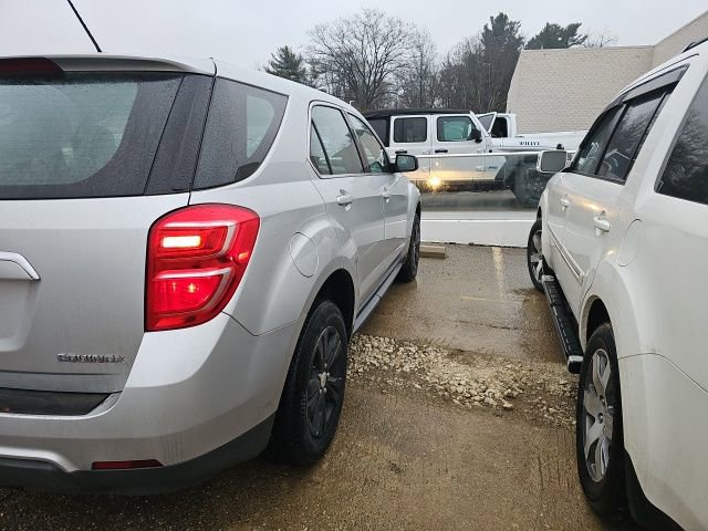Used 2016 Chevrolet Equinox LS image 3