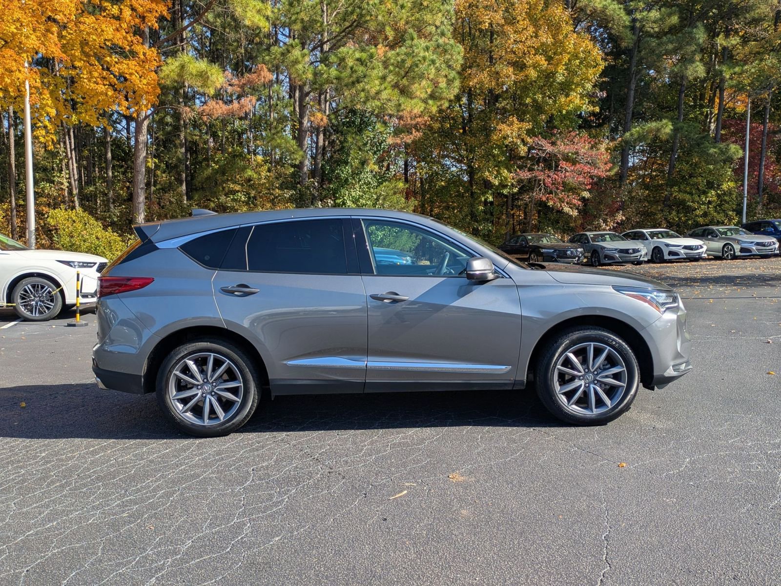Certified 2023 Acura RDX FWD w/ Technology Package image 4