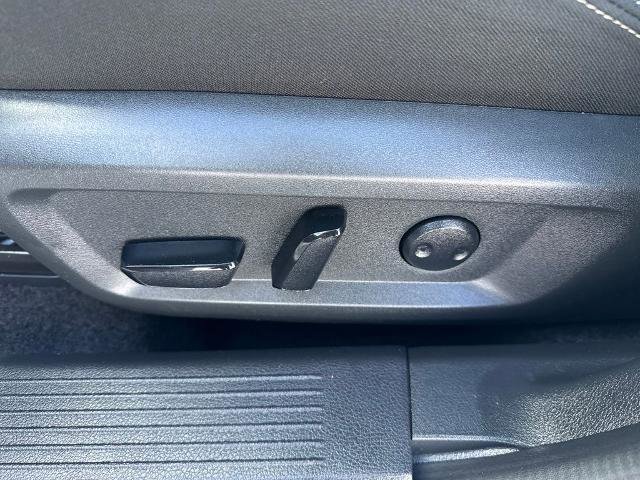 Certified 2024 Nissan Rogue SV image 19