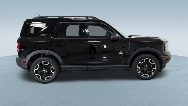 Used 2023 Ford Bronco Sport Outer Banks w/ Tech Package AWD/4WD image 8
